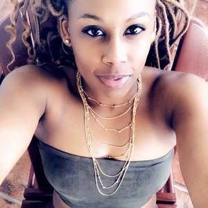 Meet your Posher, Shareka